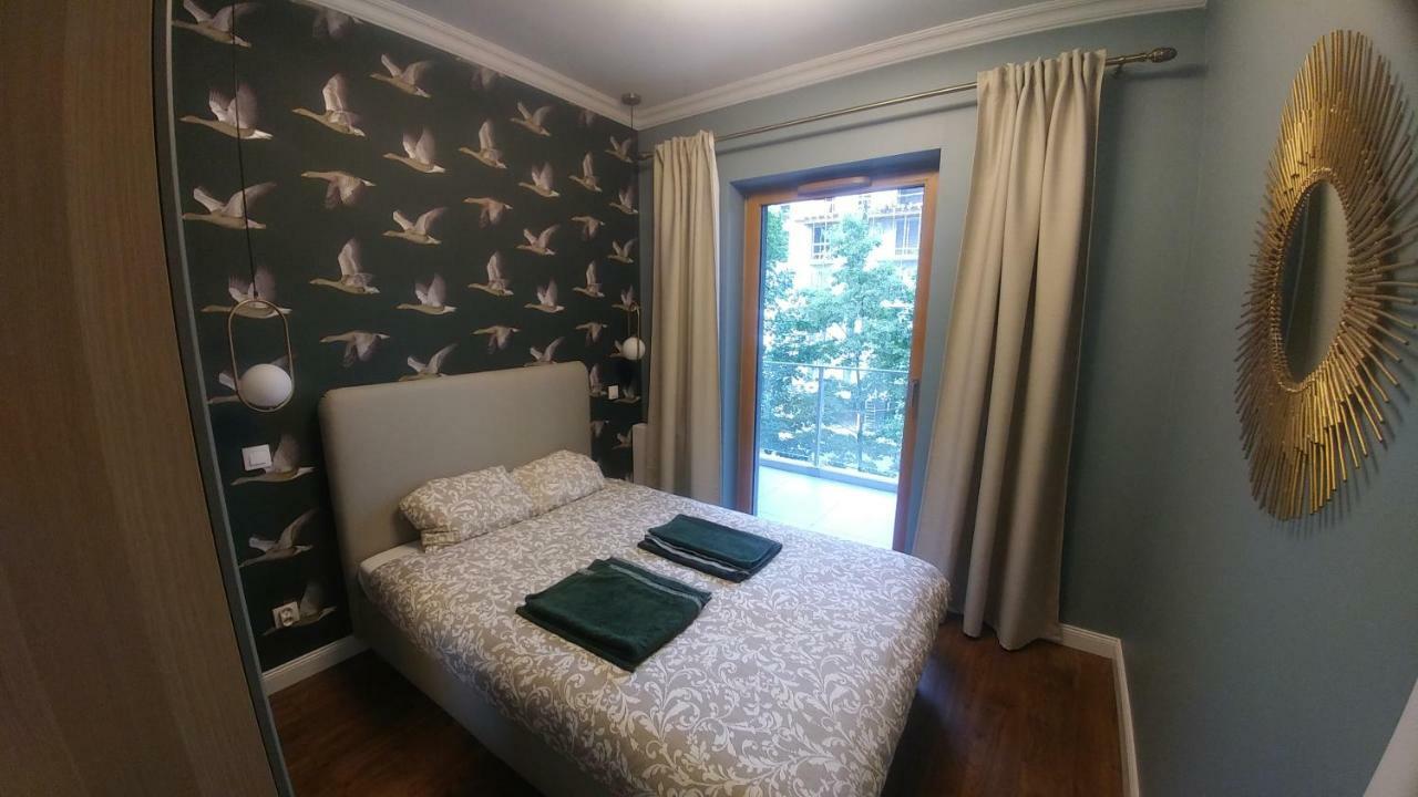 Emerald Rakowicka Apartment Krakow Bagian luar foto